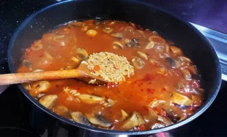 Шаг 7: Добавление критараки (орзо) (Крок 7: Додавання крітаракі (орзо))