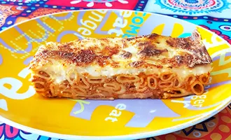 Пастицио — греческая макаронная запеканка (Пастіціо — грецька макаронна запіканка)