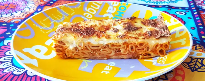 Пастицио — греческая макаронная запеканка (Пастіціо — грецька макаронна запіканка)